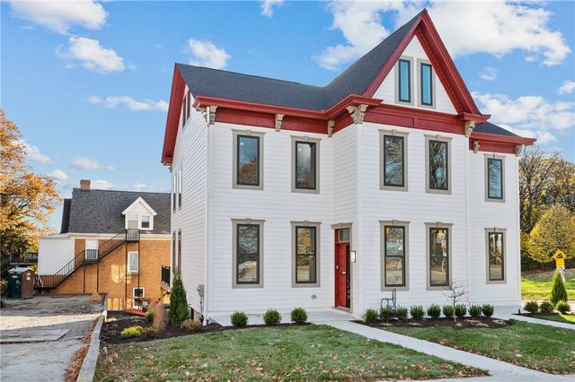 525 Grandview Ave, Mt Washington, PA 15211