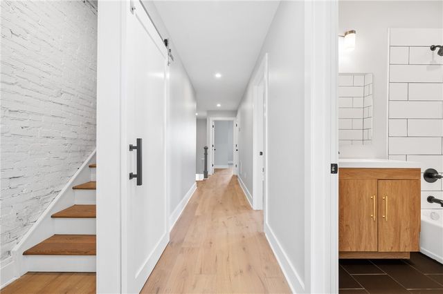 525 Grandview Ave, Mt Washington, PA 15211