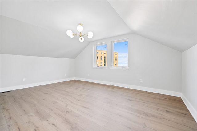 525 Grandview Ave, Mt Washington, PA 15211