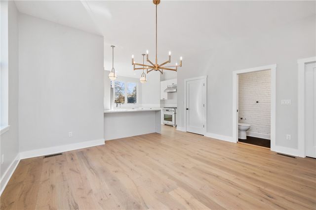 525 Grandview Ave, Mt Washington, PA 15211