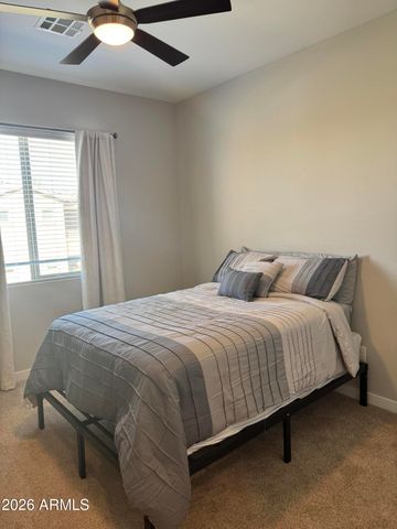 250 W QUEEN CREEK Road 201, Chandler, AZ 85248