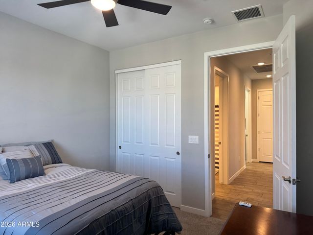 250 W QUEEN CREEK Road 201, Chandler, AZ 85248