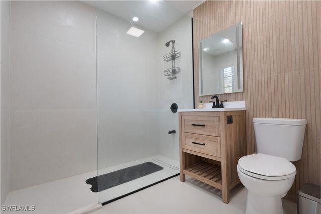 2630 18th AVE SE, Naples, FL 34117