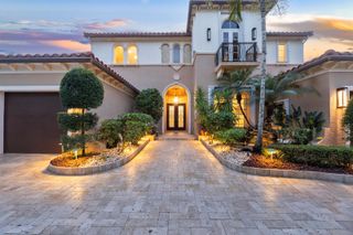 7169 NW 127th Way, Parkland, FL 33076