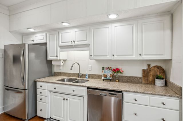 102 Foxborough Sq, W, Brentwood, TN 37027