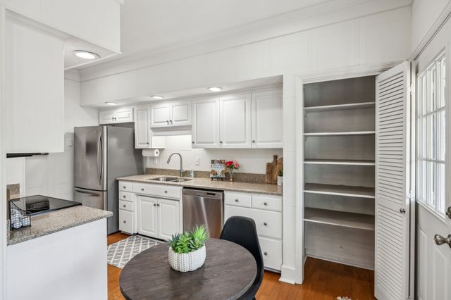 102 Foxborough Sq, W, Brentwood, TN 37027