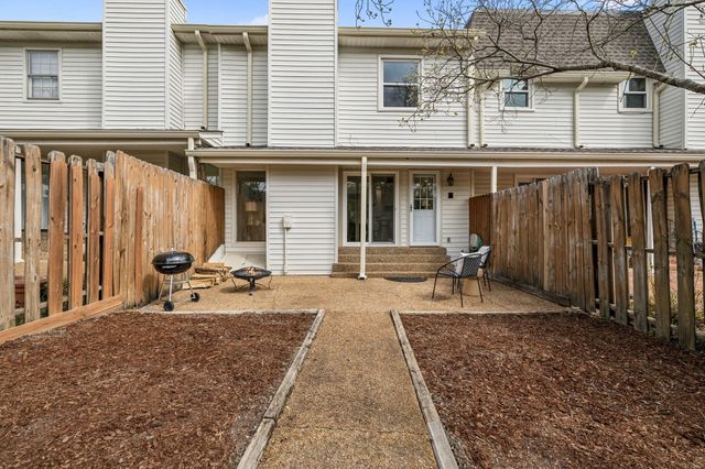 102 Foxborough Sq, W, Brentwood, TN 37027