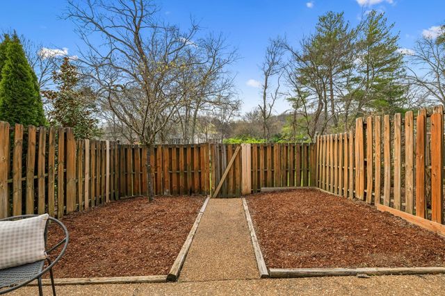 102 Foxborough Sq, W, Brentwood, TN 37027