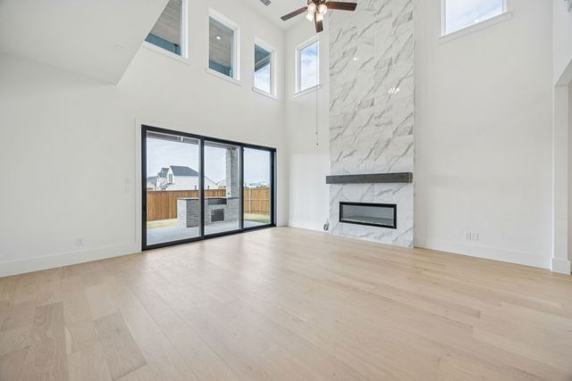 500 Shadowfax Drive, Aledo, TX 76008