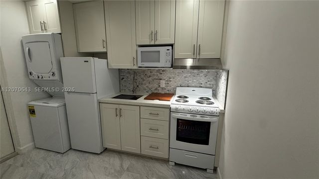 7804 SW 129th Ct B, Miami, FL 33183