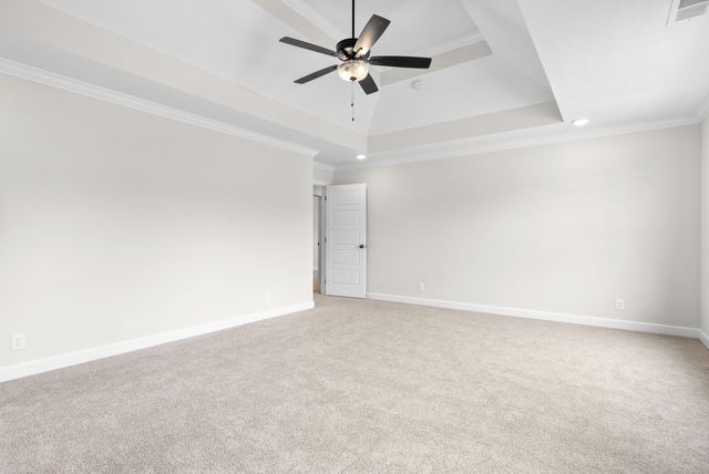 990 Alton Dr, Clarksville, TN 37043