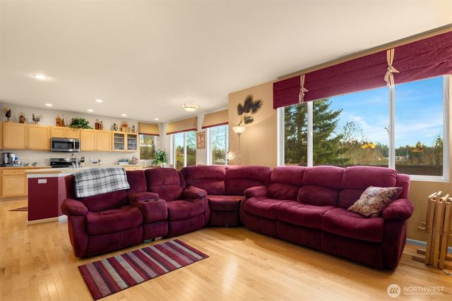 1306 68th Street SE, Auburn, WA 98092