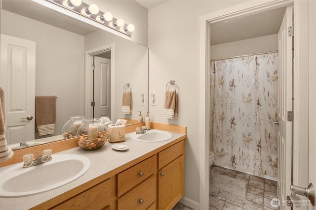 1306 68th Street SE, Auburn, WA 98092