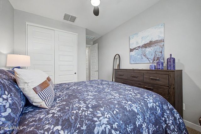 121 E VIRGO Place, Chandler, AZ 85249