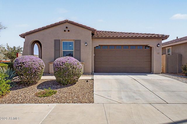 121 E VIRGO Place, Chandler, AZ 85249