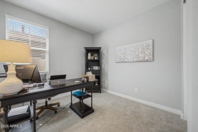 121 E VIRGO Place, Chandler, AZ 85249