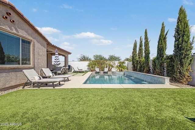 121 E VIRGO Place, Chandler, AZ 85249