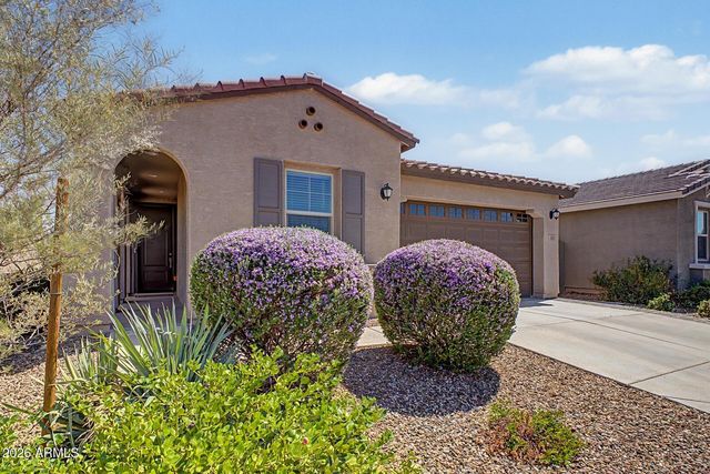 121 E VIRGO Place, Chandler, AZ 85249