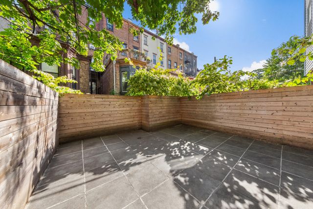 256 JEFFERSON Avenue, New York City, NY 11216