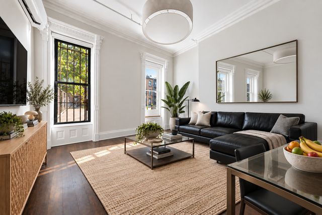 256 JEFFERSON Avenue, New York City, NY 11216