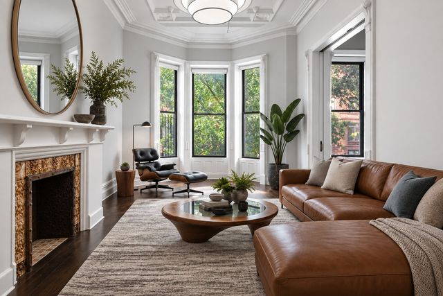 256 JEFFERSON Avenue, New York City, NY 11216
