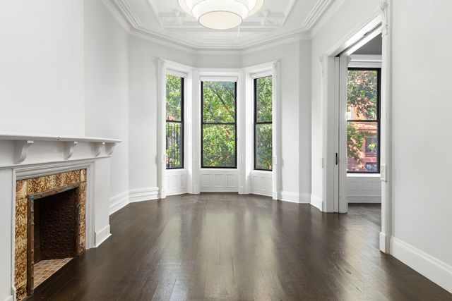 256 JEFFERSON Avenue, New York City, NY 11216