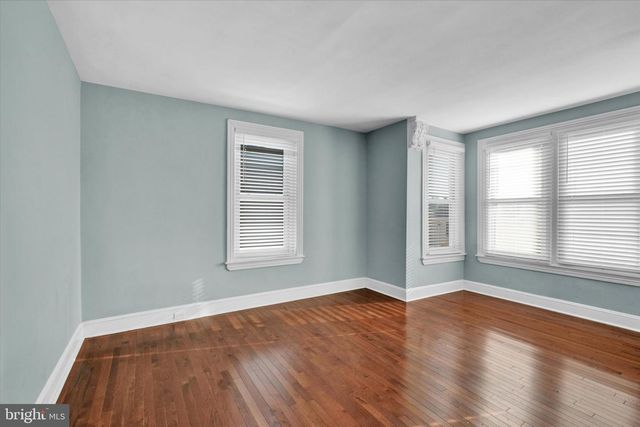 205 HERMITAGE ST, Philadelphia, PA 19127