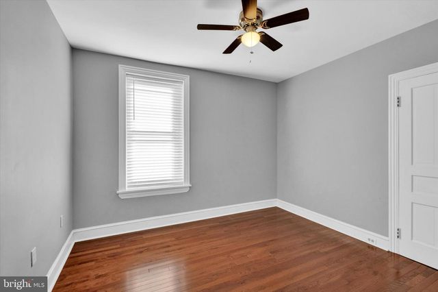 205 HERMITAGE ST, Philadelphia, PA 19127