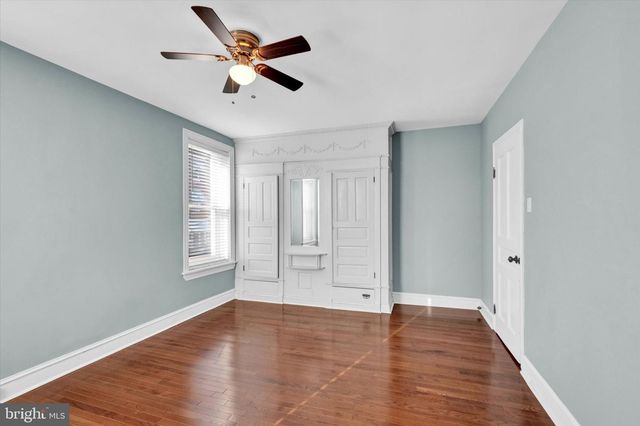 205 HERMITAGE ST, Philadelphia, PA 19127