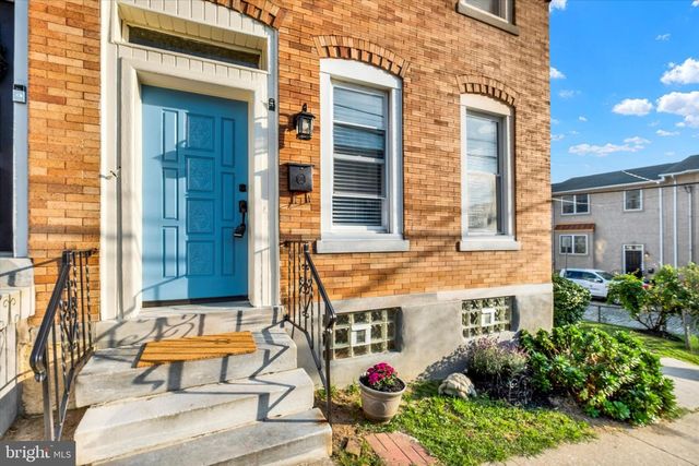 205 HERMITAGE ST, Philadelphia, PA 19127