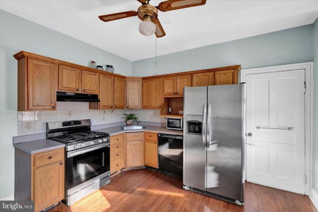 205 HERMITAGE ST, Philadelphia, PA 19127