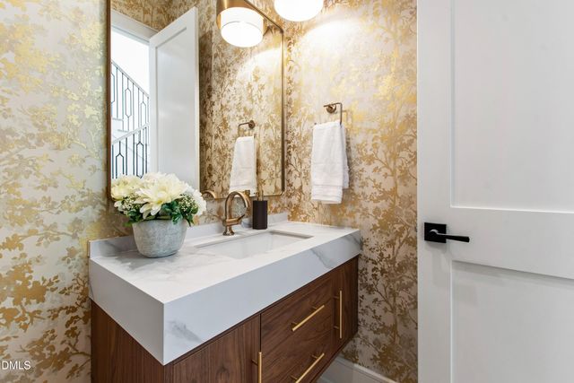 405 Latimer Road, Raleigh, NC 27609