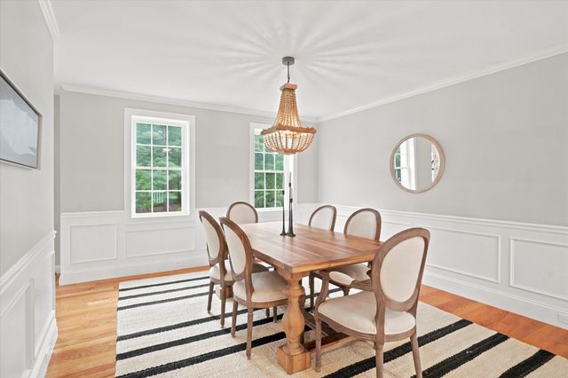 79 Woburn St, Andover, MA 01810