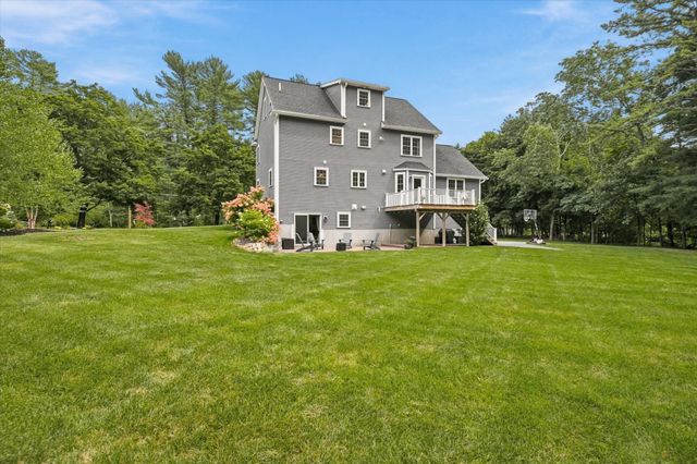 79 Woburn St, Andover, MA 01810