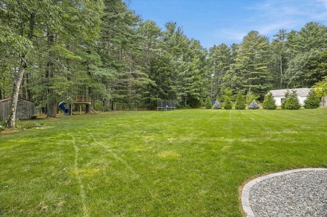 79 Woburn St, Andover, MA 01810