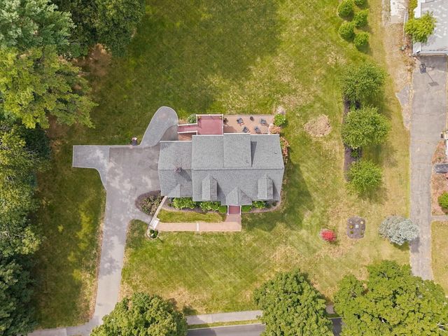 79 Woburn St, Andover, MA 01810