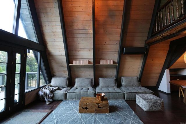 22248 Crestline Road, Palomar Mountain, CA 92060