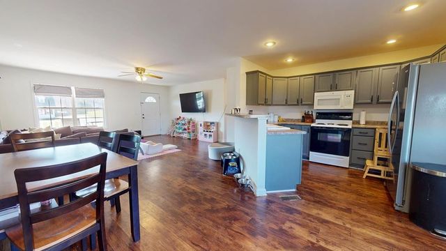 3914 Kings Ct, Cookeville, TN 38501