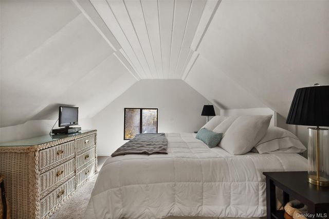 153 Lake Kitchawan Drive, South Salem, NY 10590