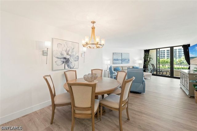 380 Seaview CT 207, Marco Island, FL 34145