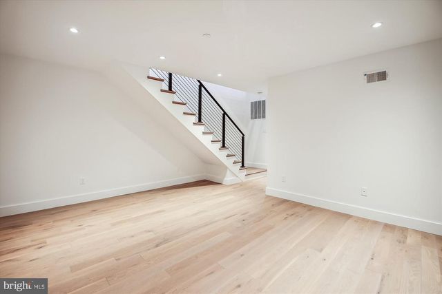 699 GIDDINGS AVE, Annapolis, MD 21401
