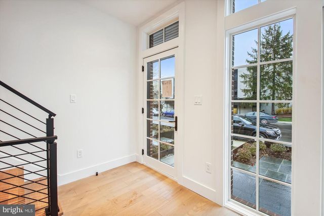 699 GIDDINGS AVE, Annapolis, MD 21401