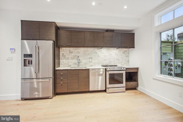 699 GIDDINGS AVE, Annapolis, MD 21401