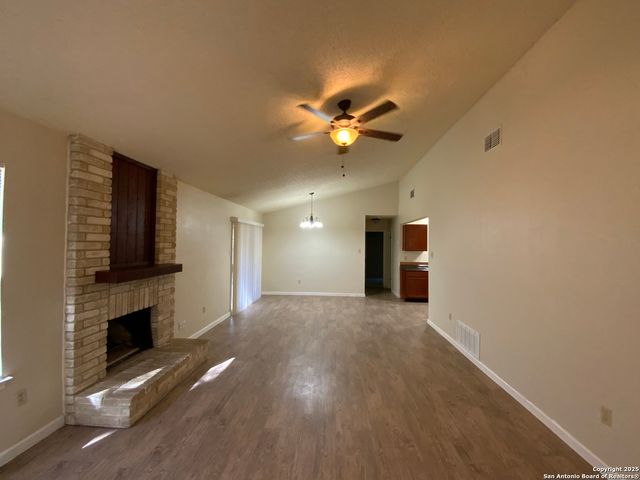10123 Galesburg, San Antonio, TX 78250