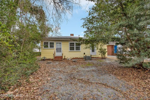 3142 Wrightsville Avenue, Wilmington, NC 28403