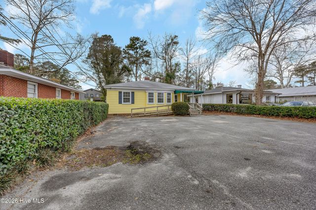 3142 Wrightsville Avenue, Wilmington, NC 28403