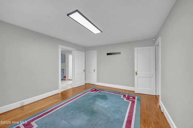 3142 Wrightsville Avenue, Wilmington, NC 28403