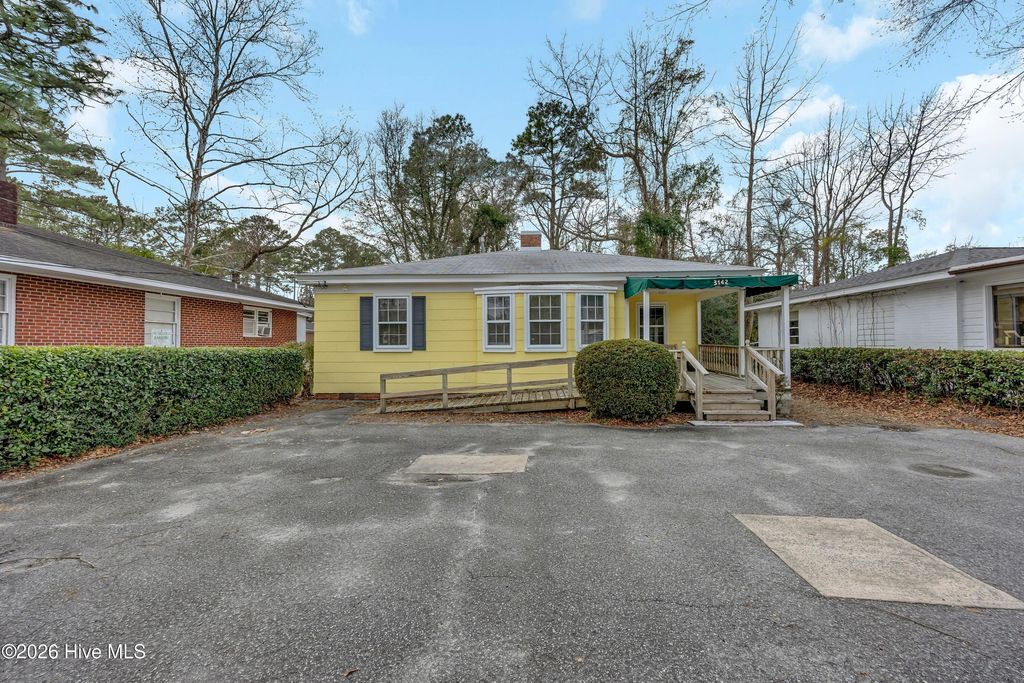 3142 Wrightsville Avenue, Wilmington, NC 28403