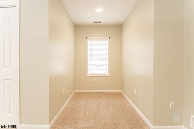7 White Oak Dr, Vernon Twp., NJ 07461