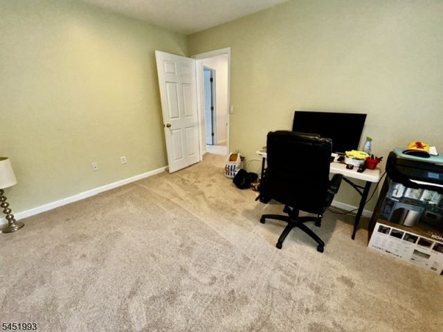 7 White Oak Dr, Vernon Twp., NJ 07461